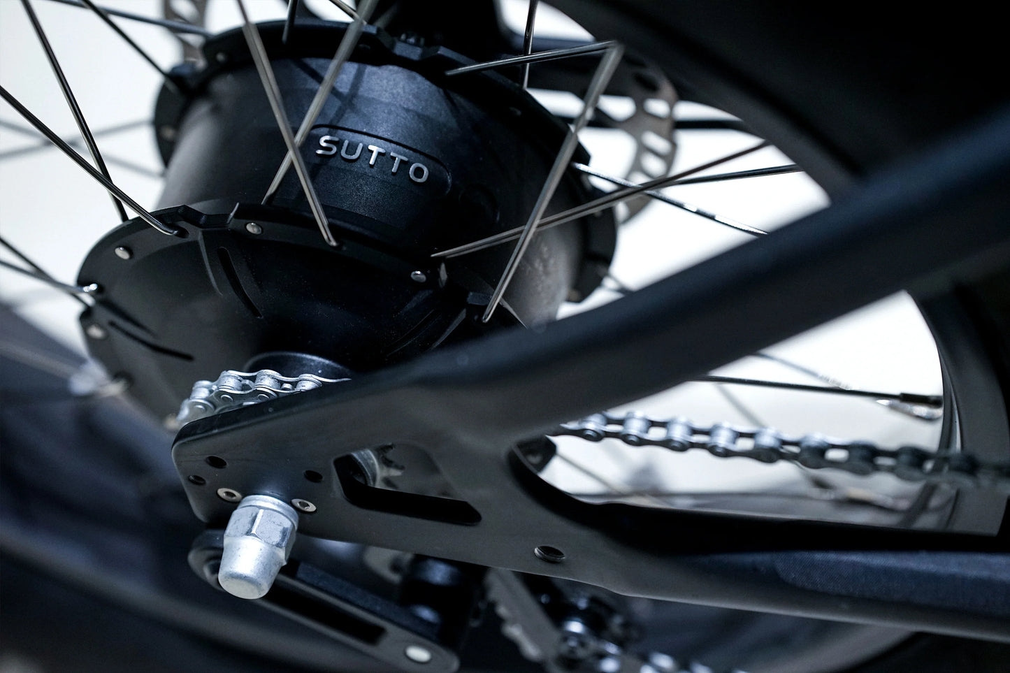 BLU E-BIKES