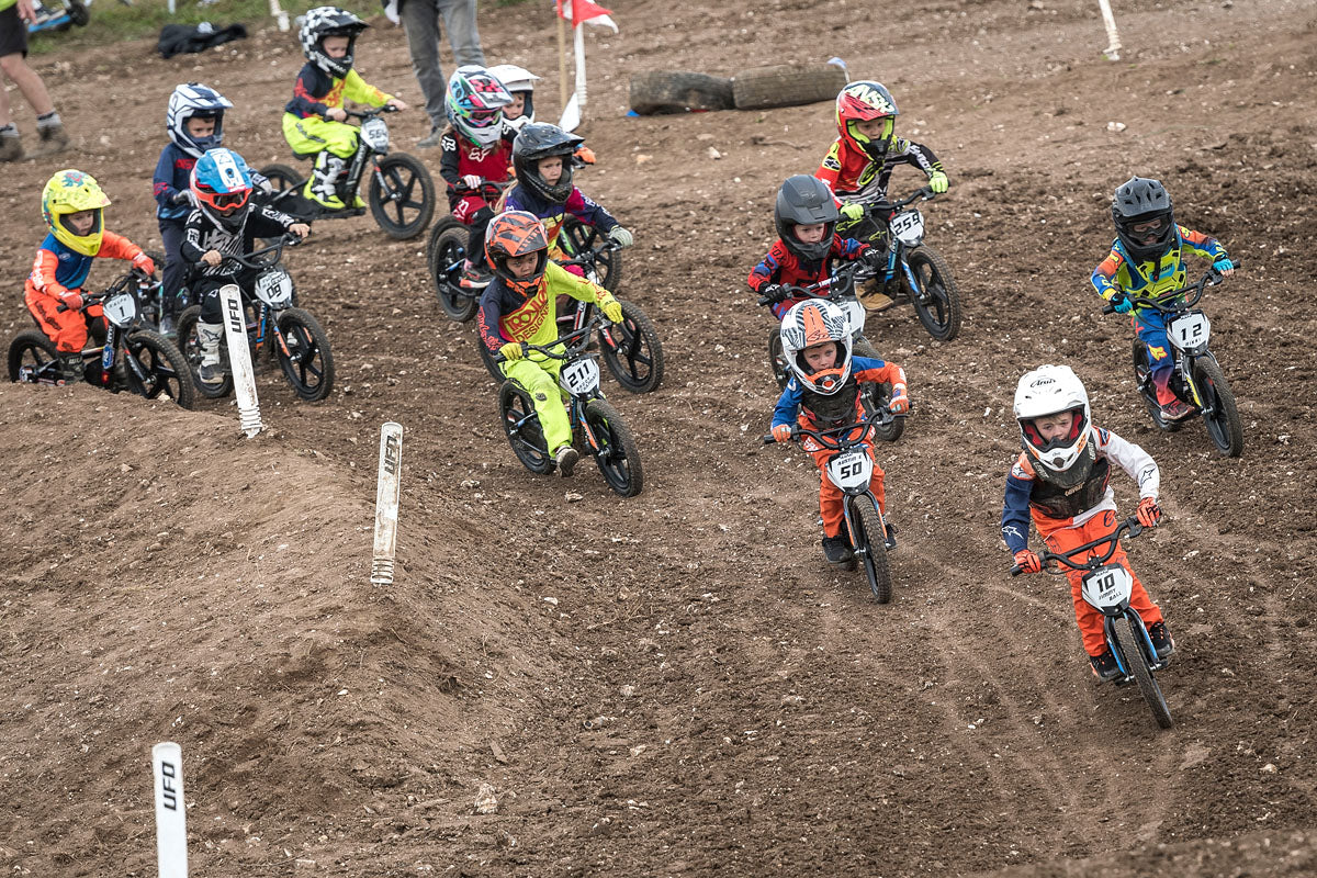 VOLTAIC 16" LION PRO 24V