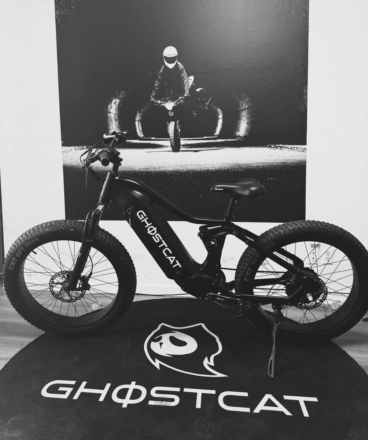 GHOSTCAT SABER S1